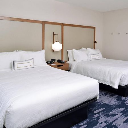 Fairfield Inn & Suites By Marriott Canton Exterior photo